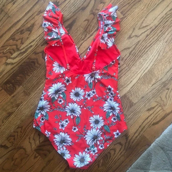 Jessica Simpson red floral ruffle strapped one piece swimsuit SMALL - Picture 2 of 3